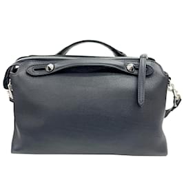 Fendi-Sac à bandoulière moyen Fendi By the Way-Noir