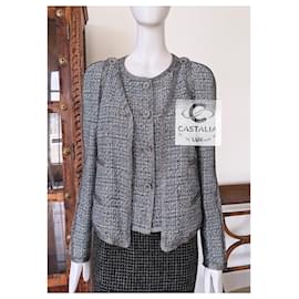 Chanel-Chanel 14K$ Super Rare Jewel Detail Tweed Jacket and Vest Ensemble 36 FR-Multiple colors