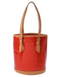 Louis Vuitton-Bolsa Bucket PM em Monogram Vernis Louis Vuitton-Vermelho