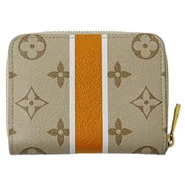 Louis Vuitton-Louis Vuitton Zippy coin purse-Beige