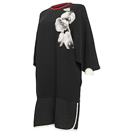 Fendi-Robe genou en filet de poisson à imprimé floral en soie noire d'occasion-Noir