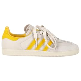 Autre Marque-Adidas Originals + Pharrell Williams Humanrace Samba Suede-Trimmed Sneakers in Yellow Leather-White