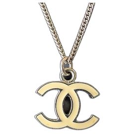 Chanel CC 05V Logo Ecru Esmalte clássico SHW Colar vintage caixa Prata