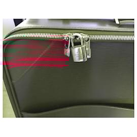 Louis Vuitton-Travel bag-Dark red