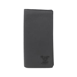Louis Vuitton-Louis Vuitton LV Aerogram Portefeuille Brazza Wallet-Black