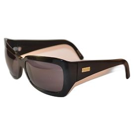 Gianfranco Ferré Black Sunglasses Gold Logo Black