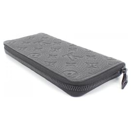 Louis Vuitton-Louis Vuitton Taurillon Monogram Zippy Wallet-Black