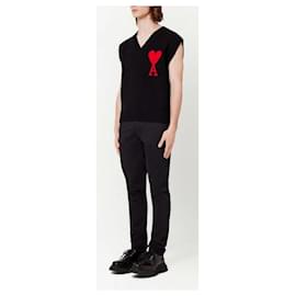 Ami-Sweaters-Black,Red