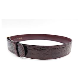 Cartier-VINTAGE CEINTURE MUST DE CARTIER EN CUIR DE CROCODILE BORDEAUX T65 BELT-Bordeaux