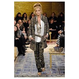 Chanel-10K$ Iconic Rare Jewel Gripoix Buttons Coat-Golden