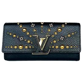 Portafoglio Louis Vuitton Capucines Taurillon Nero