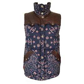 Chanel-Extremely Rare Paris / Dallas CC Logo Stars Vest-Multiple colors