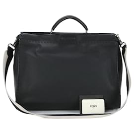 Fendi-Fendi Selleria Peekaboo Leather Shoulder Bag-Black