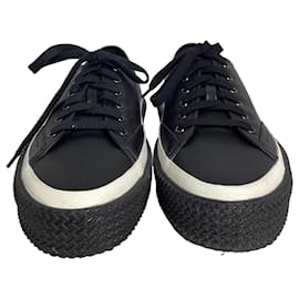 Salvatore Ferragamo-Ferragamo Storm Sneakers in Black Leather-Black