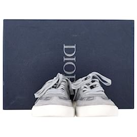 Dior-Dior B101 Low Top CD Diamond Sneakers in Grey Suede-Grey