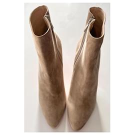 Christian Louboutin-Eloïse Booty 85-Beige