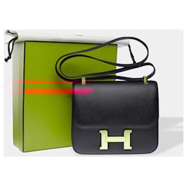Hermès-HERMES Constance Bag in Black Leather - 102464-Black