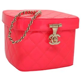 CHANEL Vanity Kosmetiktasche Emaille Rosa CC Auth FF4627A Pink