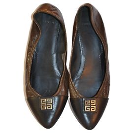 Givenchy bailarinas Negro Caqui