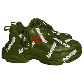 Balenciaga- Balenciaga Triple S All Over Logo Sneakers in Red Leather-Red