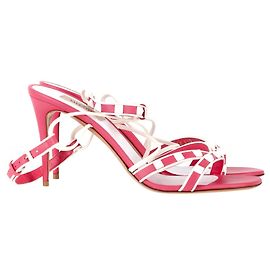 Sandali Free Rockstud Valentino Garavani in pelle bianca e rosa Rosa