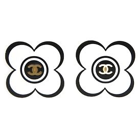 Orecchini a clip con motivo floreale Chanel Coco Mark Nero Bianco D'oro