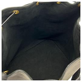 Louis Vuitton-Louis Vuitton Epi Leather Shoulder Bag-Black