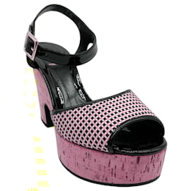 Fendi-Fendi Black / Yellow Cork Wedge Sandals-Black