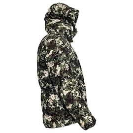 Moncler-Moncler Blanc Camouflage Down Jacket in Green Nylon-Other,Python print
