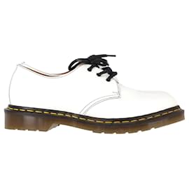 Comme Des Garcons Commes des Garçons Dr Martens White Cream