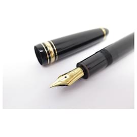 Montblanc-MONTBLANC SET OF FOUNTAIN PEN MEISTERSTUCK 146 + ROLLERBALL + CASE PENS-Black