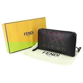 Fendi-Fendi Round Long Wallet in Black and Red Leather-Black,Red