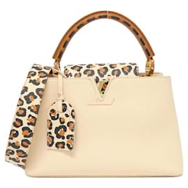 Louis Vuitton-Louis Vuitton Capucines MM Handbag-Cream