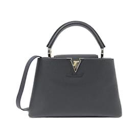 Louis Vuitton-Louis Vuitton Capucines MM Handbag-Black
