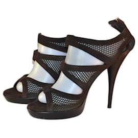 Fendi-sandals-Brown