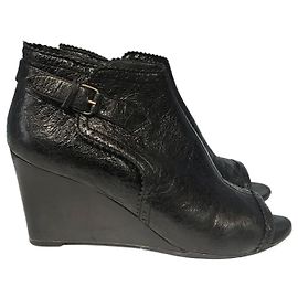 BALENCIAGA Ankle boots T.EU 41 Leather Black