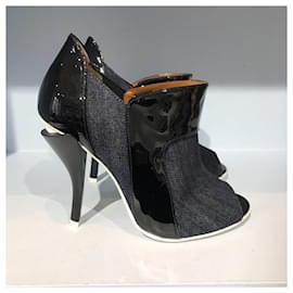 Fendi-FENDI Ankle boots T.EU 37 Patent leather-Black
