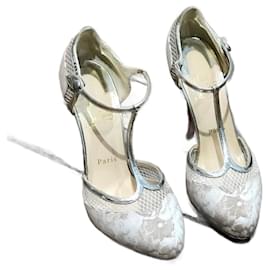 Christian Louboutin-CHRISTIAN LOUBOUTIN Heels T.EU 37.5 Cloth-White