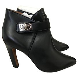 GIVENCHY Botas de tornozelo T.EU 36.5 Couro Preto