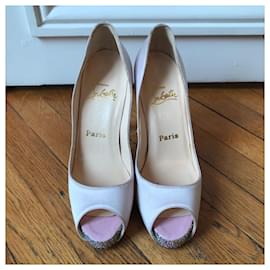Christian Louboutin-CHRISTIAN LOUBOUTIN Heels T.EU 37 Cloth-Rose