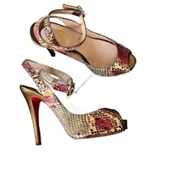 Christian Louboutin-CHRISTIAN LOUBOUTIN Talons T.EU 37 Cuirs exotiques-Beige