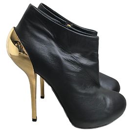 GIUSEPPE ZANOTTI Ankle boots T.EU 37.5 Leather Black