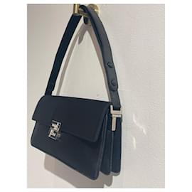 Fendi-Sacs à main FENDI T. Tissu-Noir