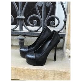 Yves Saint Laurent-YVES SAINT LAURENT Heels T.EU 37 Suede-Black