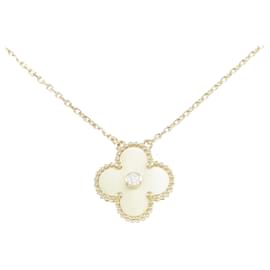 Van Cleef & Arpels-Van Cleef & Arpels Vintage Alhambra Necklace-Yellow