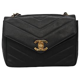 Chanel-Sac à épaule en chaîne CHANEL en cuir caviar noir avec CC doré Auth PP181-Noir,Doré