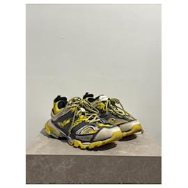 Balenciaga-BALENCIAGA Trainers T.EU 41 Polyester-Yellow