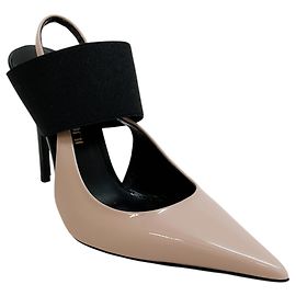Bruno Frisoni Escarpins Slingback Tonic Vernis Nu / Noir à Bout Pointu Beige