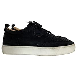 Christian Louboutin-Christian Louboutin Happyrui Spiked Sneakers in Black Suede -Black