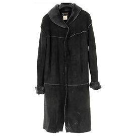 Autre Marque NON SIGNE / UNSIGNED Coats T.FR 38 Leather Black